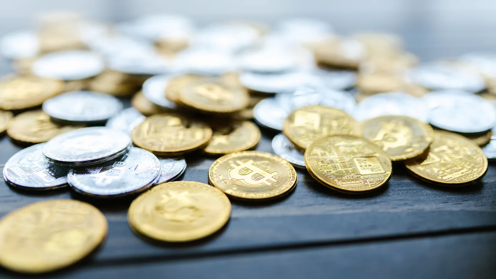 How to Price Digital Subscriptions for Recurring Revenue